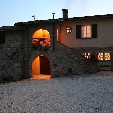 Agriturismo Caiburroni ピエトラルンガ エクステリア 写真