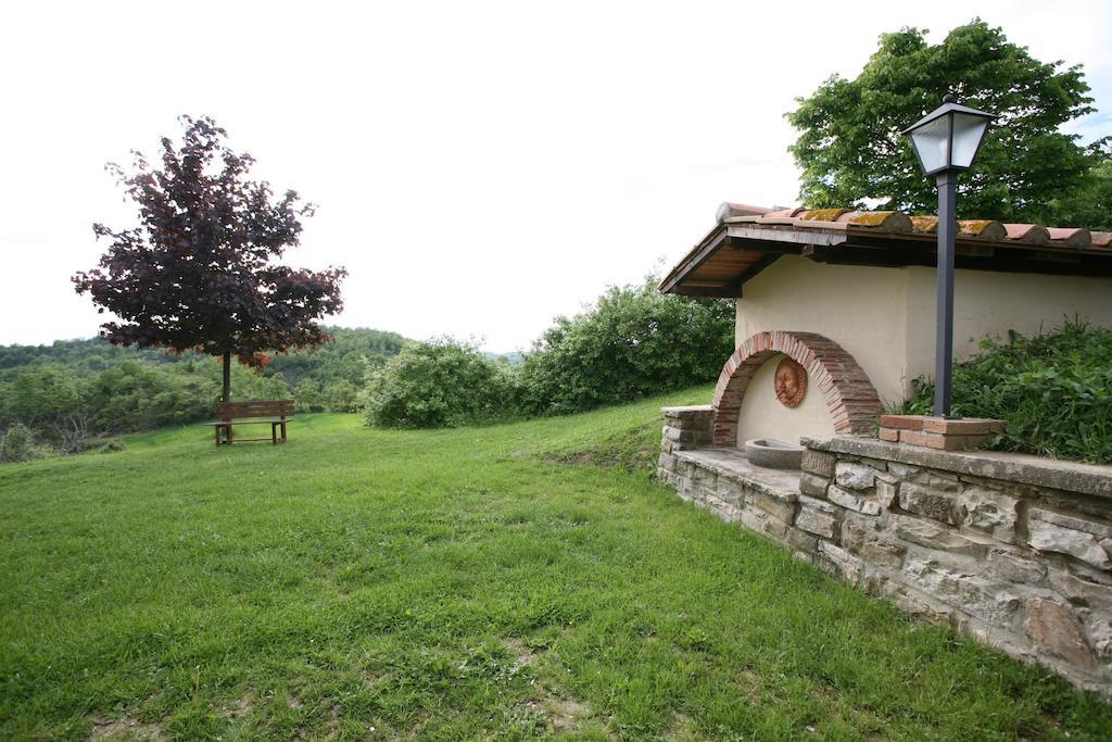 Agriturismo Caiburroni ピエトラルンガ エクステリア 写真